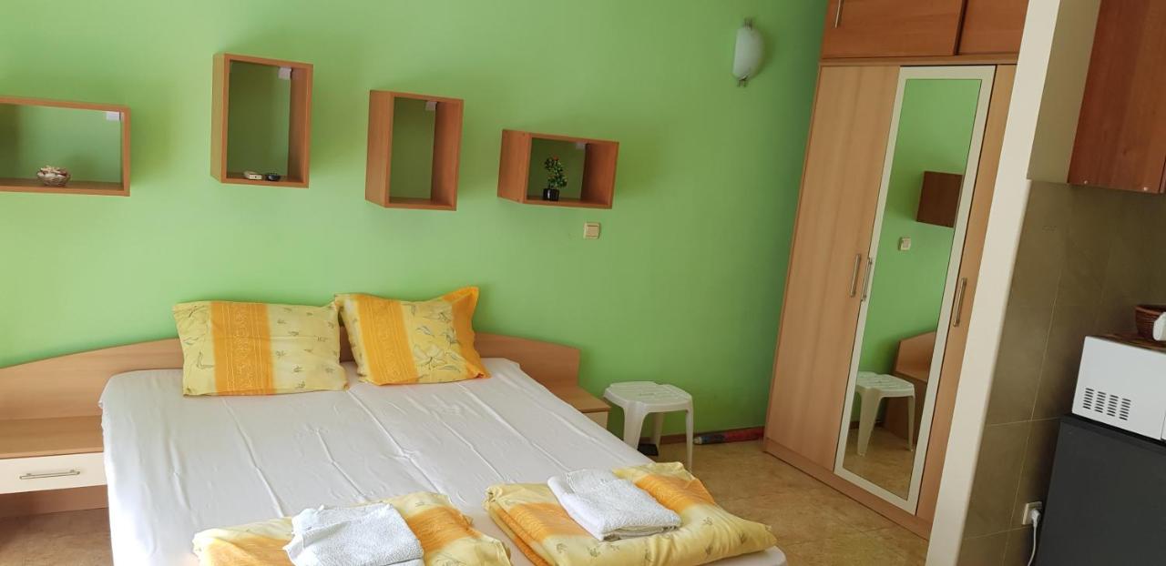 Elit 4 Apartments Sluneční pobřeží Exteriér fotografie