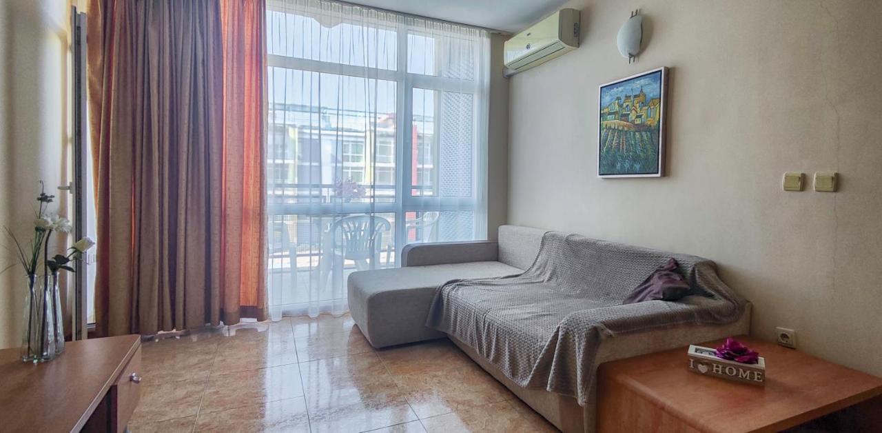 Elit 4 Apartments Sluneční pobřeží Exteriér fotografie