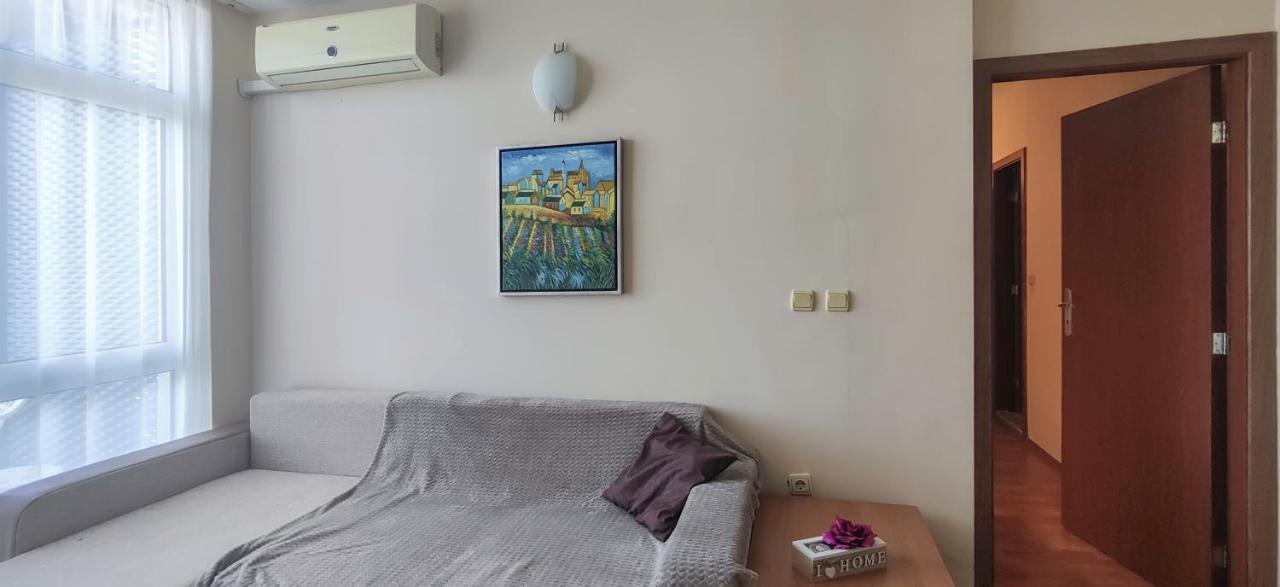 Elit 4 Apartments Sluneční pobřeží Exteriér fotografie