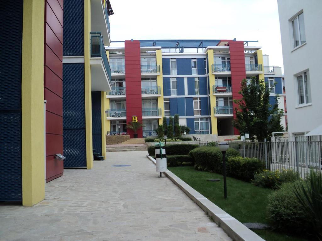 Elit 4 Apartments Sluneční pobřeží Exteriér fotografie