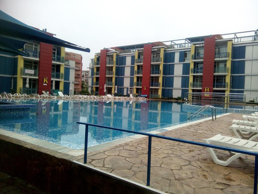 Elit 4 Apartments Sluneční pobřeží Exteriér fotografie