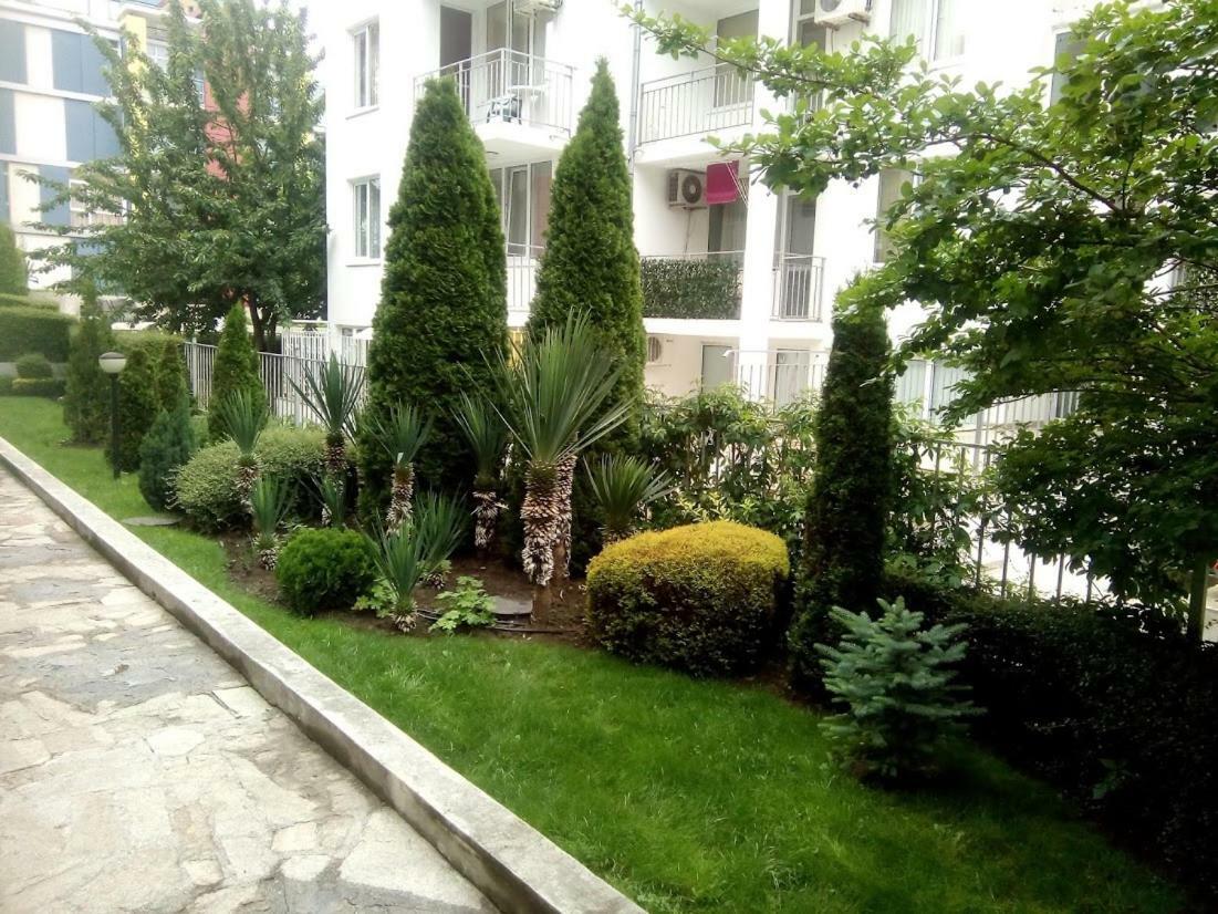 Elit 4 Apartments Sluneční pobřeží Exteriér fotografie